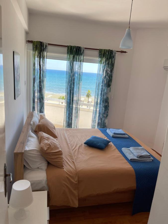 Alex Beach Apartment 31 Larnaka Exterior foto
