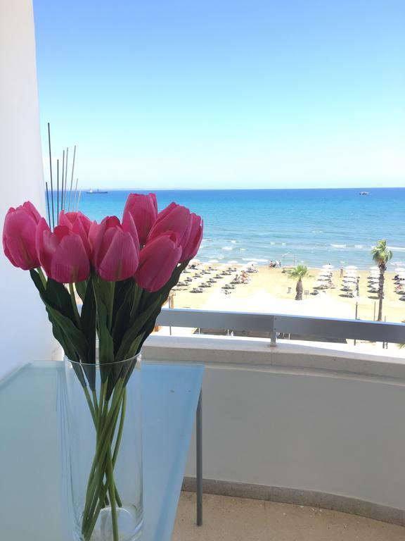 Alex Beach Apartment 31 Larnaka Exterior foto