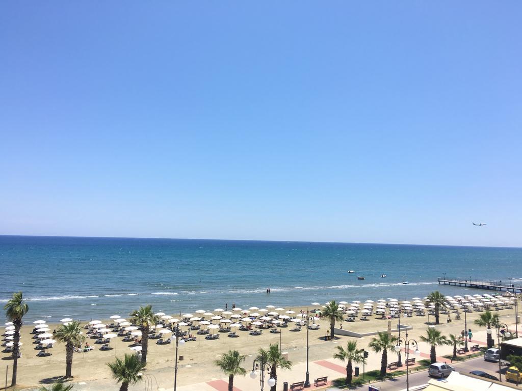 Alex Beach Apartment 31 Larnaka Exterior foto